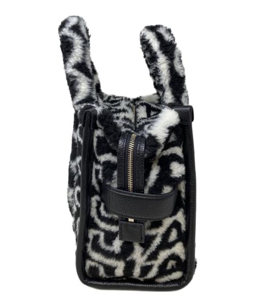 MARC JACOBS（マークジェイコブズ）MARC JACOBS (マークジェイコブス) トートバッグ ブラックの古着・服飾アイテム