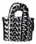 MARC JACOBS (マークジェイコブス) トートバッグ ブラック：23000円