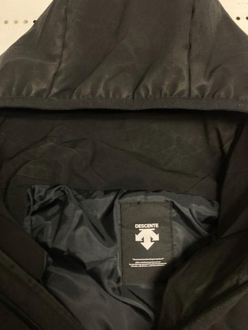 DECENT（デサント）DECENT (デサント) シームレスダウンジャケット ブラック サイズ:Lの古着・服飾アイテム
