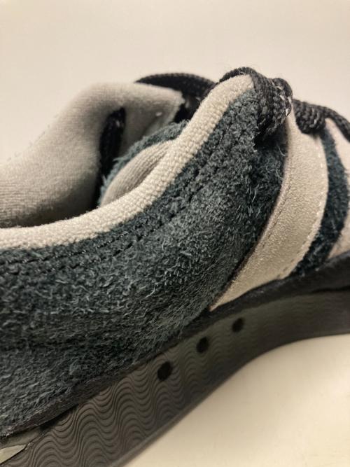 NEIGHBORHOOD（ネイバーフッド）NEIGHBORHOOD (ネイバーフッド) adidas (アディダス) ADIMATIC / ローカットスニーカー ブラック サイズ:US9.5の古着・服飾アイテム