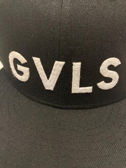 GAVIAL（ガヴィル）GAVIAL (ガヴィル) New Era (ニューエラ) FLAT VISOR CAP / 6パネルキャップ ブラック サイズ:MLの古着・服飾アイテム