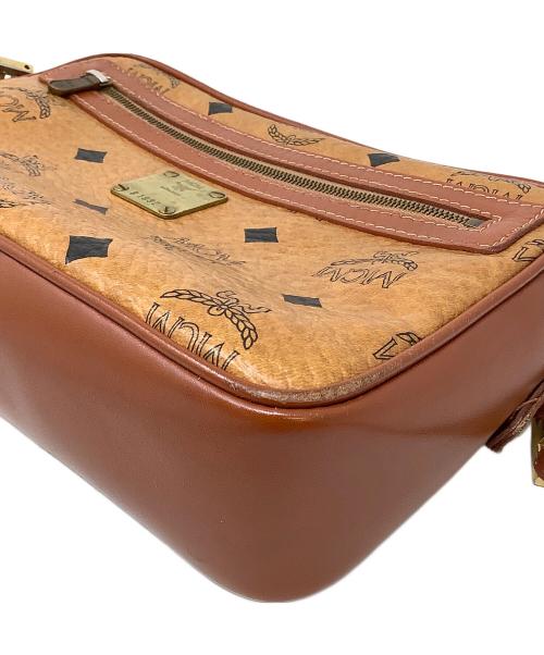 MCM（エムシーエム）MCM (エムシーエム) クロスボディバッグ ブラウンの古着・服飾アイテム