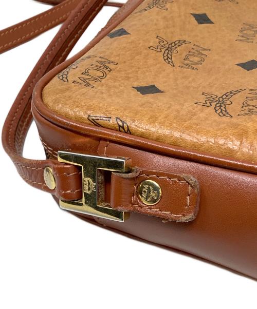 MCM（エムシーエム）MCM (エムシーエム) クロスボディバッグ ブラウンの古着・服飾アイテム