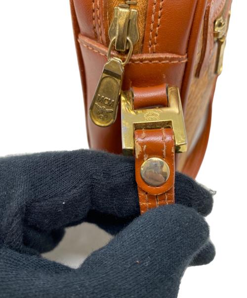 MCM（エムシーエム）MCM (エムシーエム) クロスボディバッグ ブラウンの古着・服飾アイテム