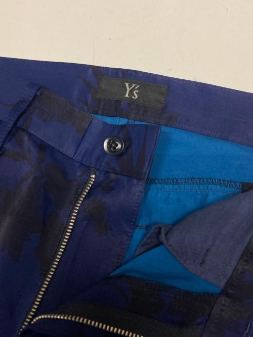 Y's（ワイズ）Y's (ワイズ) サイドリブフラワープリントテーパードパンツ ブルー サイズ:2の古着・服飾アイテム