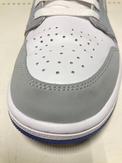 NIKE（ナイキ）NIKE (ナイキ) WMNS AIR JORDAN 1 LOW / ローカットスニーカー グレー サイズ:US10.5の古着・服飾アイテム