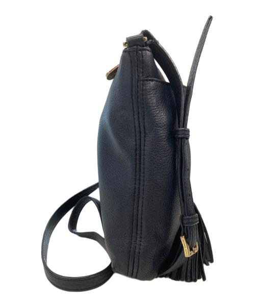 MICHAEL KORS（マイケル・コース）MICHAEL KORS (マイケル・コース) タッセル付きショルダーバッグ ブラックの古着・服飾アイテム