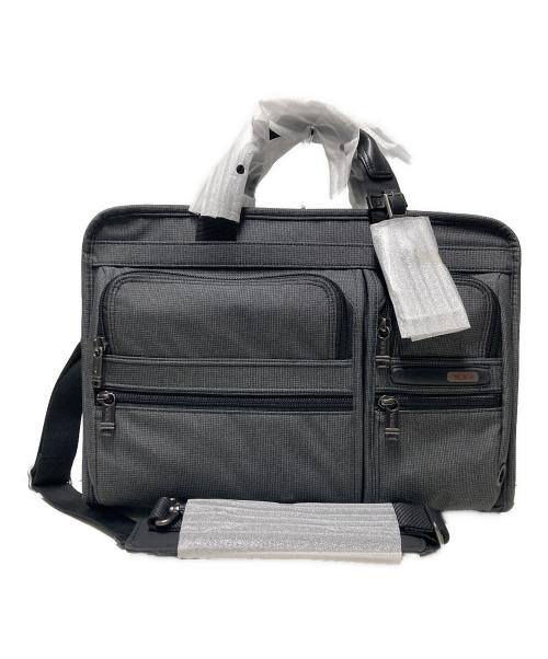 TUMI（トゥミ）TUMI (トゥミ) 2WAYブリーフケース グレーの古着・服飾アイテム