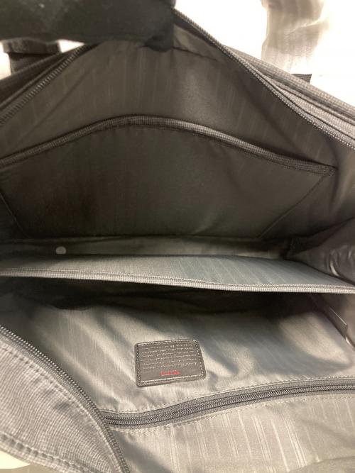 TUMI（トゥミ）TUMI (トゥミ) 2WAYブリーフケース グレーの古着・服飾アイテム