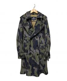 Aquascutum（アクアスキュータム）の古着「カモフラフーデッドトレンチコート」｜カーキ