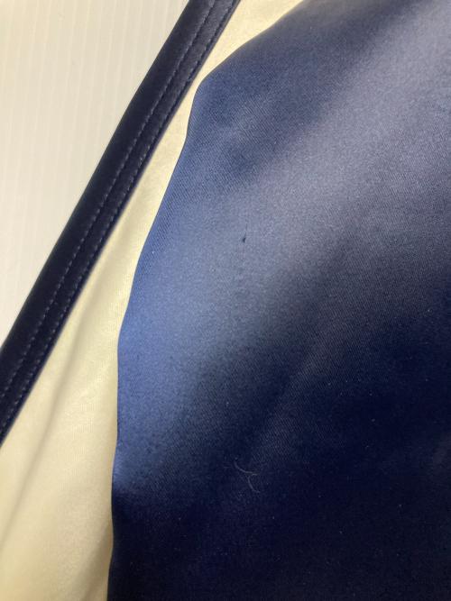 COACH（コーチ）COACH (コーチ) リバーシブルフローラルプリントシグネチャースーベニアジャケット / スカジャン ネイビー サイズ:Lの古着・服飾アイテム