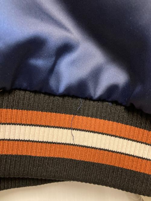 COACH（コーチ）COACH (コーチ) リバーシブルフローラルプリントシグネチャースーベニアジャケット / スカジャン ネイビー サイズ:Lの古着・服飾アイテム