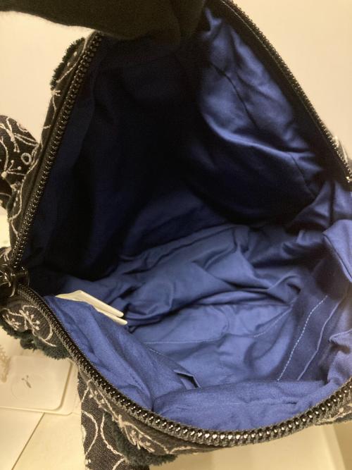 mina perhonen（ミナ ペルホネン）mina perhonen (ミナ ペルホネン) クラウドハンドバッグ / PARTY ブラックの古着・服飾アイテム