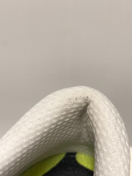 PUMA（プーマ）PUMA (プーマ) ディヴィエイト ニトロ 3 EKIDEN グロー / ランニングシューズ ホワイト サイズ:US9.5の古着・服飾アイテム