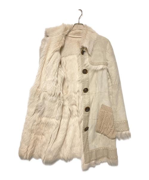 BURBERRY BLUE LABEL（バーバリーロンドンブルーレーベル）BURBERRY BLUE LABEL (バーバリーロンドンブルーレーベル) ムートンコート アイボリー サイズ:38の古着・服飾アイテム