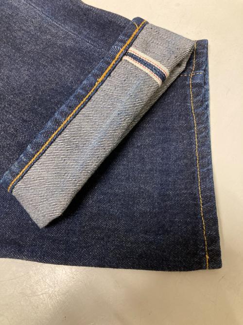 LEVI'S（リーバイス）LEVI'S (リーバイス) デニムパンツ インディゴ サイズ:W32 L34の古着・服飾アイテム