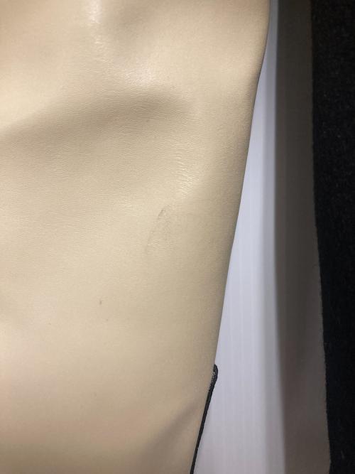 X-LARGE（エクストララージ）X-LARGE (エクストララージ) 22FW OG LOGO VARSITY JACKET / スタジャン ブラック×ベージュ サイズ:XLの古着・服飾アイテム