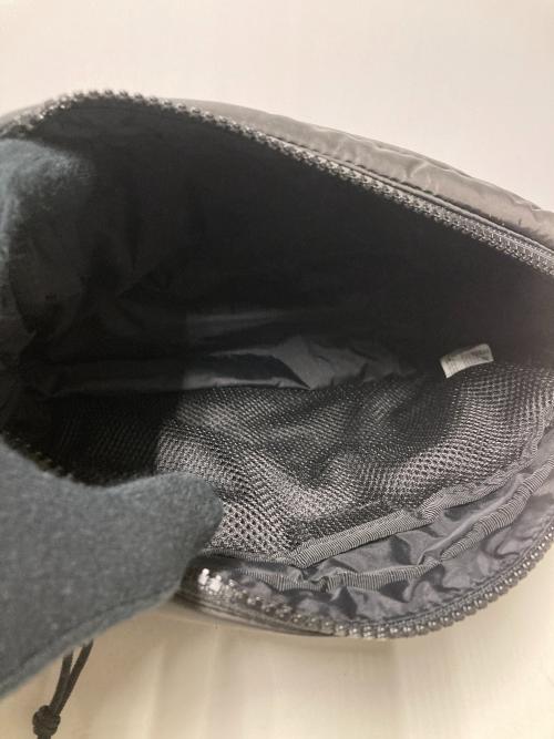 SUPREME（シュプリーム）SUPREME (シュプリーム) 23FW Puffer Side Bag ブラックの古着・服飾アイテム
