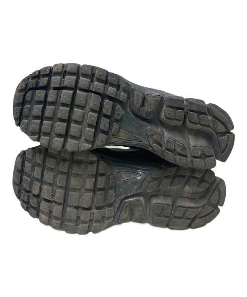 NIKE（ナイキ）NIKE (ナイキ) VOMERO 5 / ローカットスニーカー グレー サイズ:US10の古着・服飾アイテム
