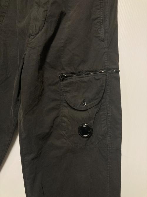C.P COMPANY（シーピーカンパニー）C.P COMPANY (シーピーカンパニー) 24AW MICROREPS DIAMOND PEACH / カーゴパンツ ブラック サイズ:44の古着・服飾アイテム