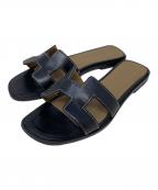 HERMESエルメス）の古着「オランサンダル 021056Z PE」｜ブラック