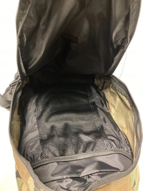 SUPREME（シュプリーム）SUPREME (シュプリーム) 14SS logo backpack / カモフラコーデュラナイロンバックパック グリーン×ブラウンの古着・服飾アイテム