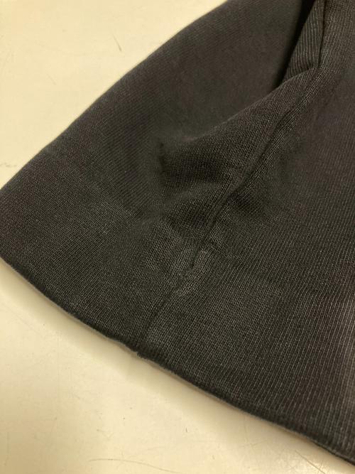 Acne studios（アクネ ストゥディオス）Acne studios (アクネ ストゥディオス) エンボスロゴショートクルーネックスウェット ブラック サイズ:Mの古着・服飾アイテム