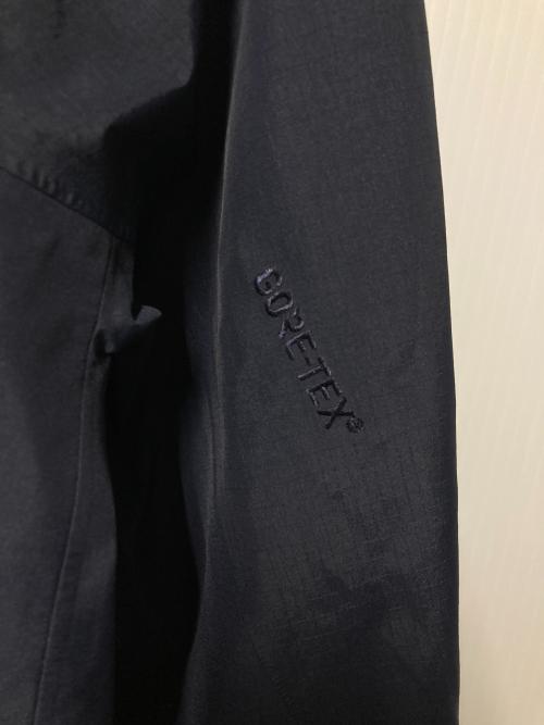 ARC'TERYX（アークテリクス）ARC'TERYX (アークテリクス) BETA SL HYBRID JACKET / マウンテンパーカー ネイビー サイズ:XSの古着・服飾アイテム
