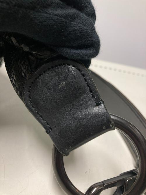 ISAMU KATAYAMA BACKLASH（イサムカタヤマ・バックラッシュ）ISAMU KATAYAMA BACKLASH (イサムカタヤマ・バックラッシュ) パイソンバナナバッグ / レザーショルダーバッグ ブラックの古着・服飾アイテム