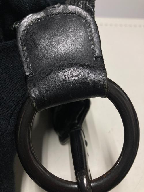 ISAMU KATAYAMA BACKLASH（イサムカタヤマ・バックラッシュ）ISAMU KATAYAMA BACKLASH (イサムカタヤマ・バックラッシュ) パイソンバナナバッグ / レザーショルダーバッグ ブラックの古着・服飾アイテム