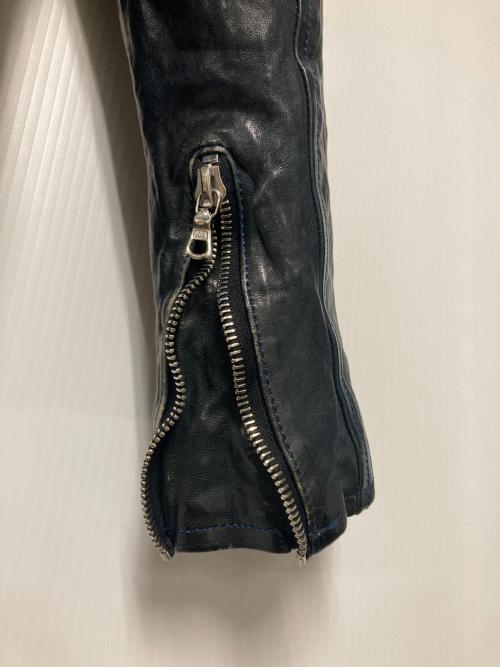 ISAMU KATAYAMA BACKLASH（イサムカタヤマ・バックラッシュ）ISAMU KATAYAMA BACKLASH (イサムカタヤマ・バックラッシュ) ジャパンホース製品染めフードパーカー ネイビー サイズ:Mの古着・服飾アイテム