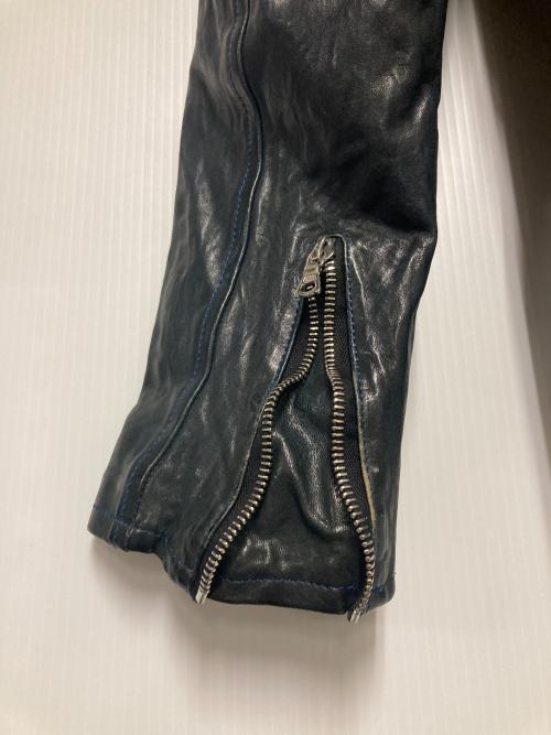 ISAMU KATAYAMA BACKLASH（イサムカタヤマ・バックラッシュ）ISAMU KATAYAMA BACKLASH (イサムカタヤマ・バックラッシュ) ジャパンホース製品染めフードパーカー ネイビー サイズ:Mの古着・服飾アイテム