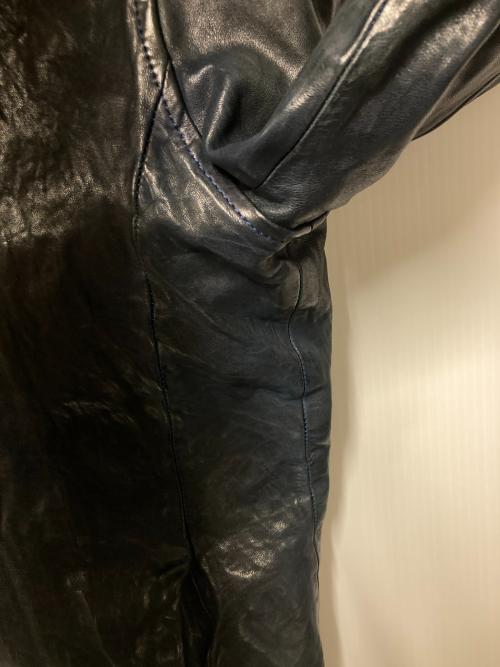 ISAMU KATAYAMA BACKLASH（イサムカタヤマ・バックラッシュ）ISAMU KATAYAMA BACKLASH (イサムカタヤマ・バックラッシュ) ジャパンホース製品染めフードパーカー ネイビー サイズ:Mの古着・服飾アイテム