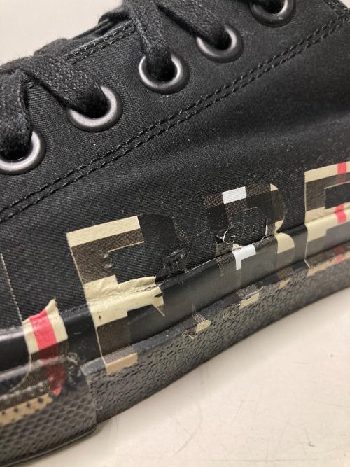 BURBERRY（バーバリー）BURBERRY (バーバリー) キャンバスローカットスニーカー ブラック サイズ:42の古着・服飾アイテム