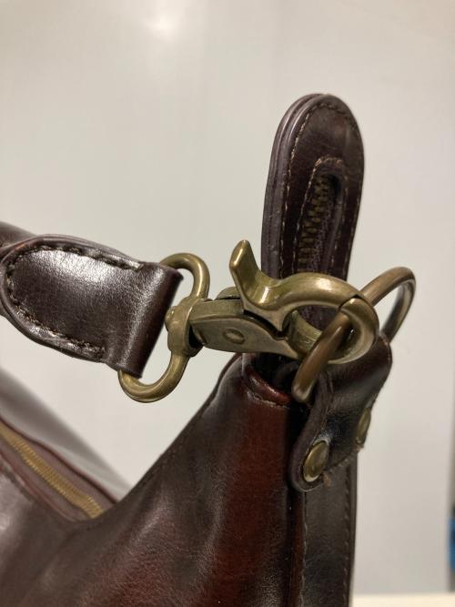 YOUTA（ヨータ）YOUTA (ヨータ) レザーワンショルダーバッグ ブラウンの古着・服飾アイテム