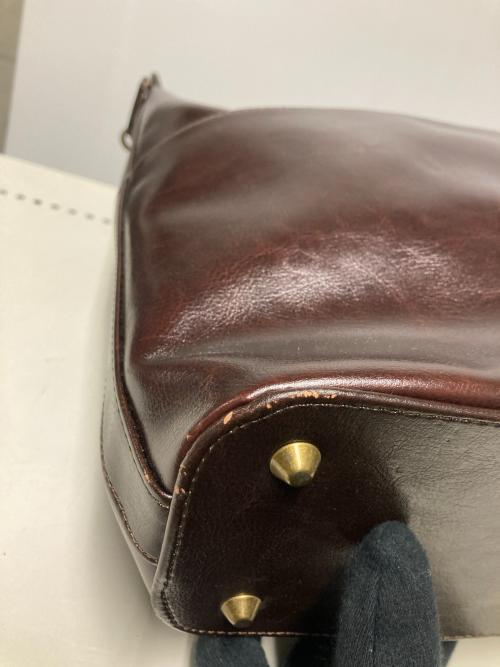 YOUTA（ヨータ）YOUTA (ヨータ) レザーワンショルダーバッグ ブラウンの古着・服飾アイテム