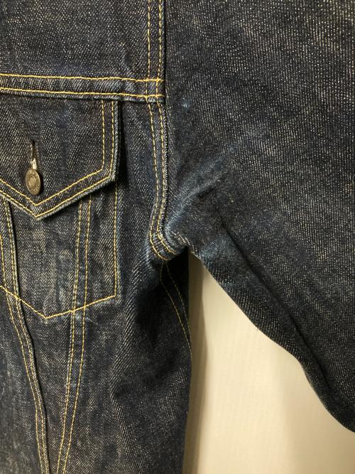 LEVI'S（リーバイス）LEVI'S (リーバイス) 557 デニムジャケット インディゴ サイズ:40の古着・服飾アイテム