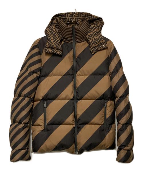 FENDI（フェンディ）FENDI (フェンディ) ズッカ柄リバーシブルダウンジャケット ブラウン×ブラック サイズ:44の古着・服飾アイテム