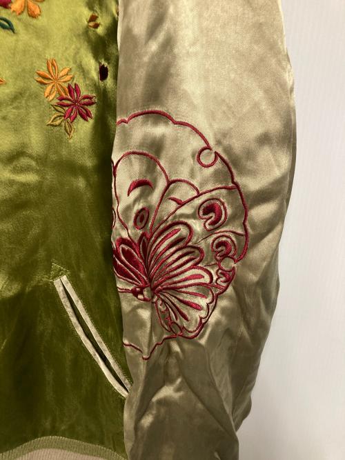 花旅楽団（ハナタビガクダン）花旅楽団 (ハナタビガクダン) リバーシブルスカジャン ベージュ×グリーン サイズ:L 未使用品の古着・服飾アイテム