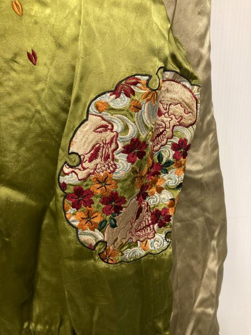 花旅楽団（ハナタビガクダン）花旅楽団 (ハナタビガクダン) リバーシブルスカジャン ベージュ×グリーン サイズ:L 未使用品の古着・服飾アイテム