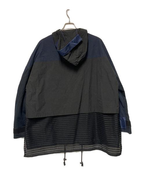 WHITE MOUNTAINEERING（ホワイトマウンテ二アニング）WHITE MOUNTAINEERING (ホワイトマウンテ二アニング) 20SS HOODED WIDE SLEEVES JACKET ネイビー×ブラック サイズ:3の古着・服飾アイテム