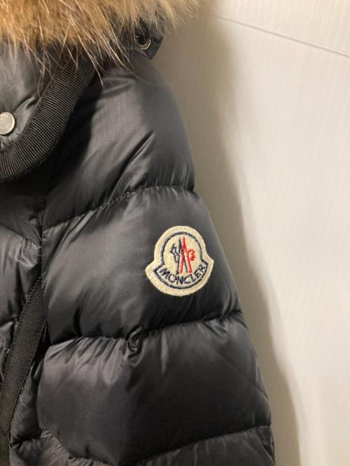 MONCLER（モンクレール）MONCLER (モンクレール) HERMIFUR / リアルファーダウンコート ブラック サイズ:1の古着・服飾アイテム