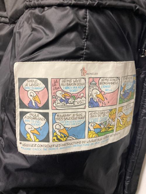 MONCLER（モンクレール）MONCLER (モンクレール) HERMIFUR / リアルファーダウンコート ブラック サイズ:1の古着・服飾アイテム