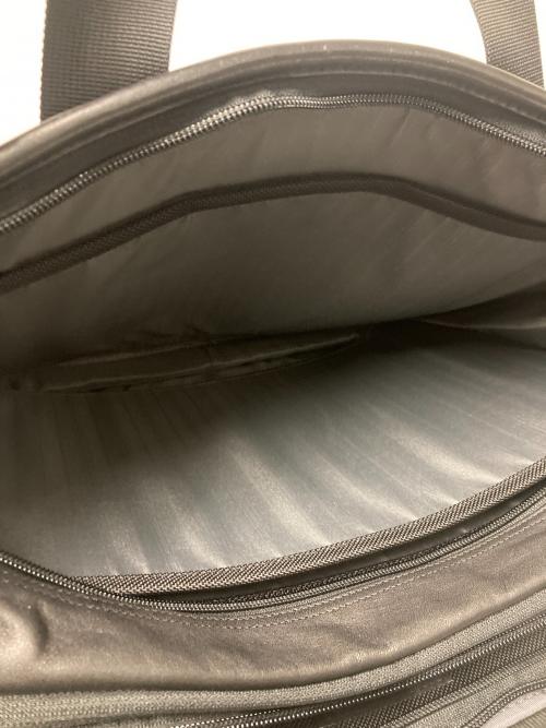 TUMI（トゥミ）TUMI (トゥミ) 2WAYレザーブリーフケース ブラックの古着・服飾アイテム