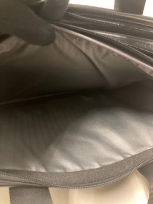 TUMI（トゥミ）TUMI (トゥミ) 2WAYレザーブリーフケース ブラックの古着・服飾アイテム