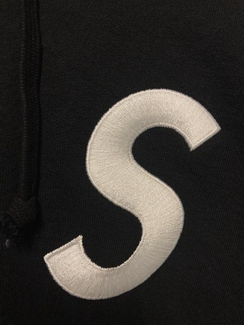 SUPREME（シュプリーム）SUPREME (シュプリーム) 20FW S Logo Split Hooded Sweatshirt ブラック×アイボリー サイズ:Mの古着・服飾アイテム