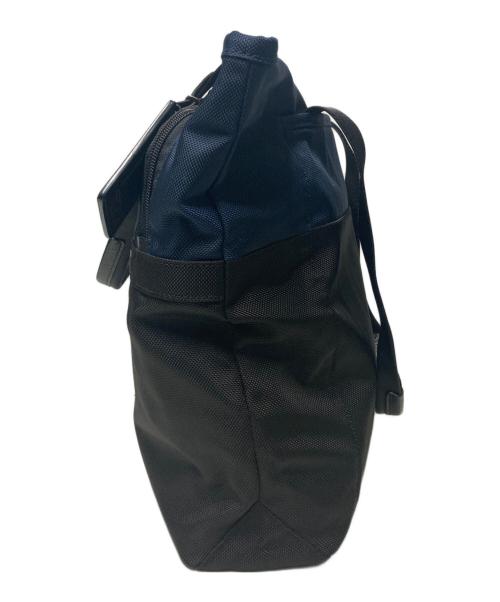 TUMI（トゥミ）TUMI (トゥミ) ナイロントートバッグ ネイビー×ブラックの古着・服飾アイテム