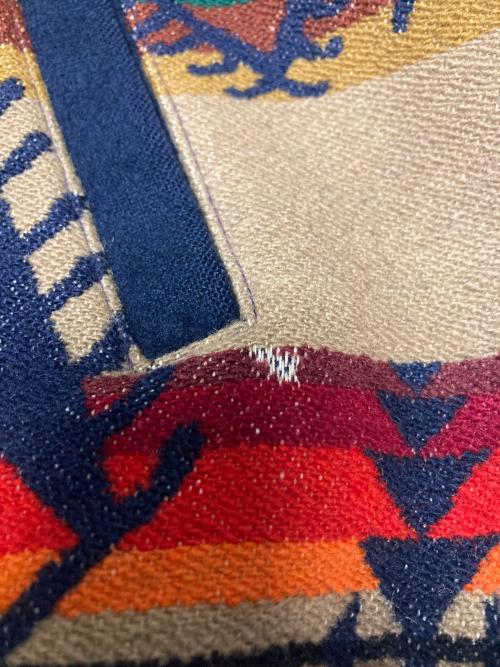 PENDLETON（ペンドルトン）PENDLETON (ペンドルトン) 90s ネイティブ柄中綿ウールジャケット ネイビー×ベージュ サイズ:Lの古着・服飾アイテム