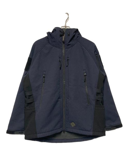 magforce（マグフォース）magforce (マグフォース) BUSHCRAFT SOFTSHELL JKT ネイビー サイズ:XLの古着・服飾アイテム