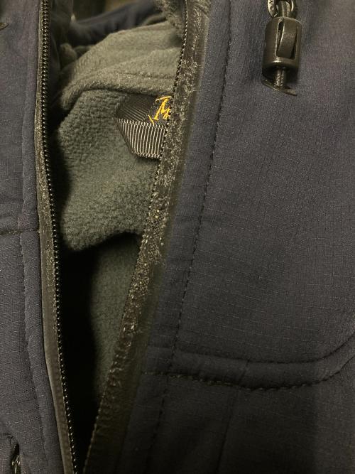 magforce（マグフォース）magforce (マグフォース) BUSHCRAFT SOFTSHELL JKT ネイビー サイズ:XLの古着・服飾アイテム